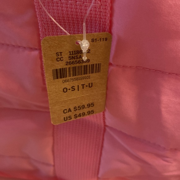 Pink vs quilted duffle bag and travel case with makeup bag - Picture 2 of 12